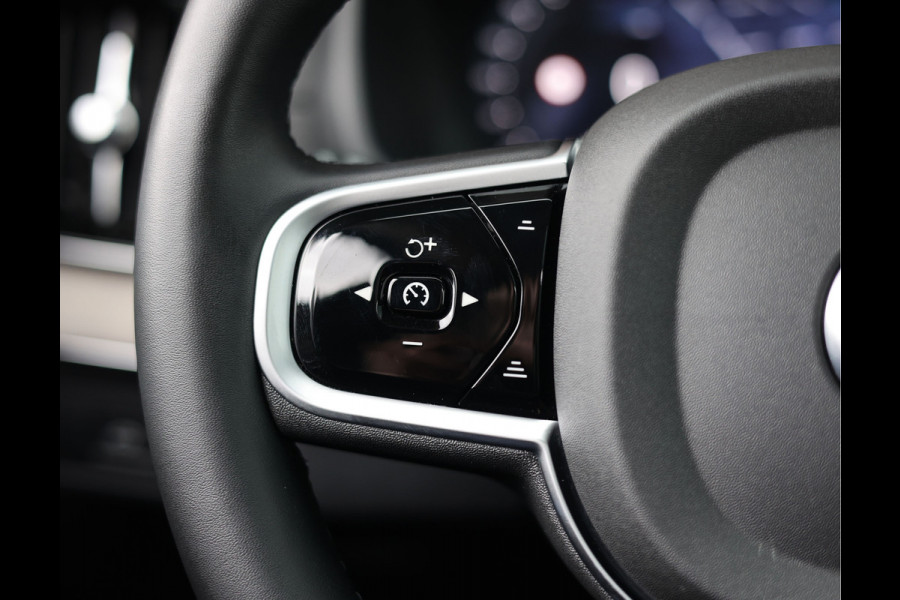 Volvo XC90 T8 AWD Ultra Bright | Pano - HUD - Bowers&Wilkins