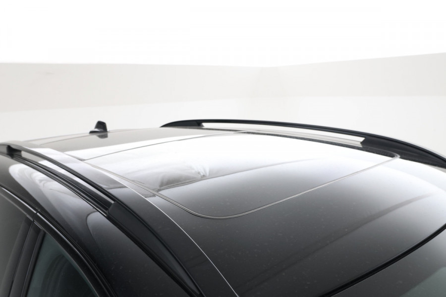 Lynk & Co 01 1.5 More Facelift! 360 cam, Elek, panorama, Stoelverwarming,