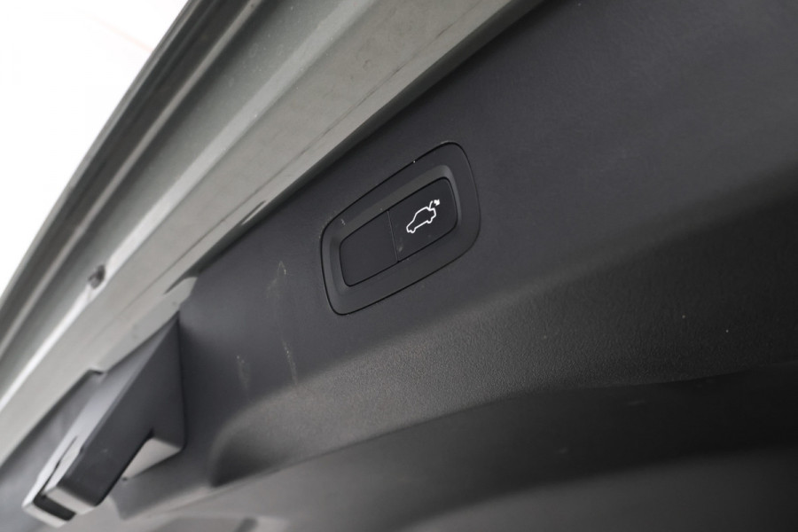 Lynk & Co 01 1.5 More Facelift! 360 cam, Elek, panorama, Stoelverwarming,