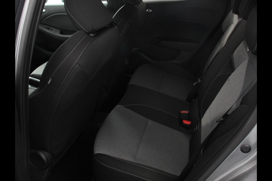 Mitsubishi Colt 1.6 HEV Intense Automaat Navigatie Apple Carplay/Android Auto Camera Climate Control Cruise Control Lichtmetalen velgen Extra Getint Glas Digitale Cockpit