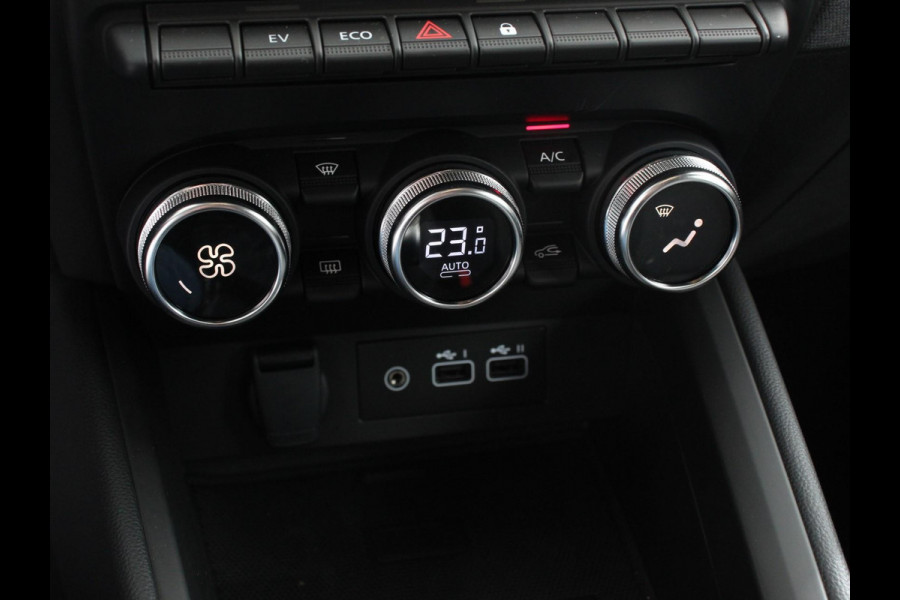 Mitsubishi Colt 1.6 HEV Intense Automaat Navigatie Apple Carplay/Android Auto Camera Climate Control Cruise Control Lichtmetalen velgen Extra Getint Glas Digitale Cockpit