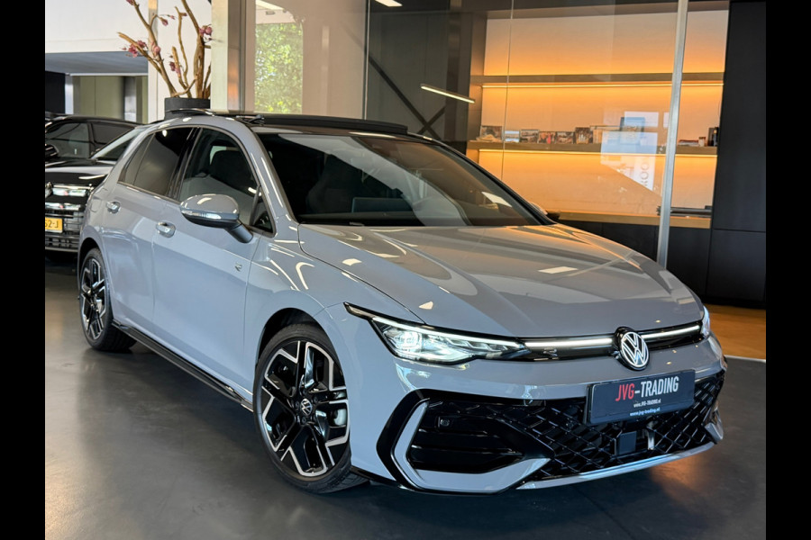 Volkswagen Golf 1.5 eTSI R-Line 8.5 Facelift Panorama ACC Camera