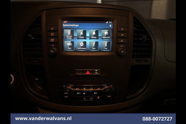 Mercedes-Benz Vito 110 CDI 102pk L2H1 Euro6 Airco | Imperiaal | Camera | Navigatie | Trekhaak | Apple Carplay | Cruisecontrol Android Auto, Parkeersensoren, Bijrijdersbank, Achterklep