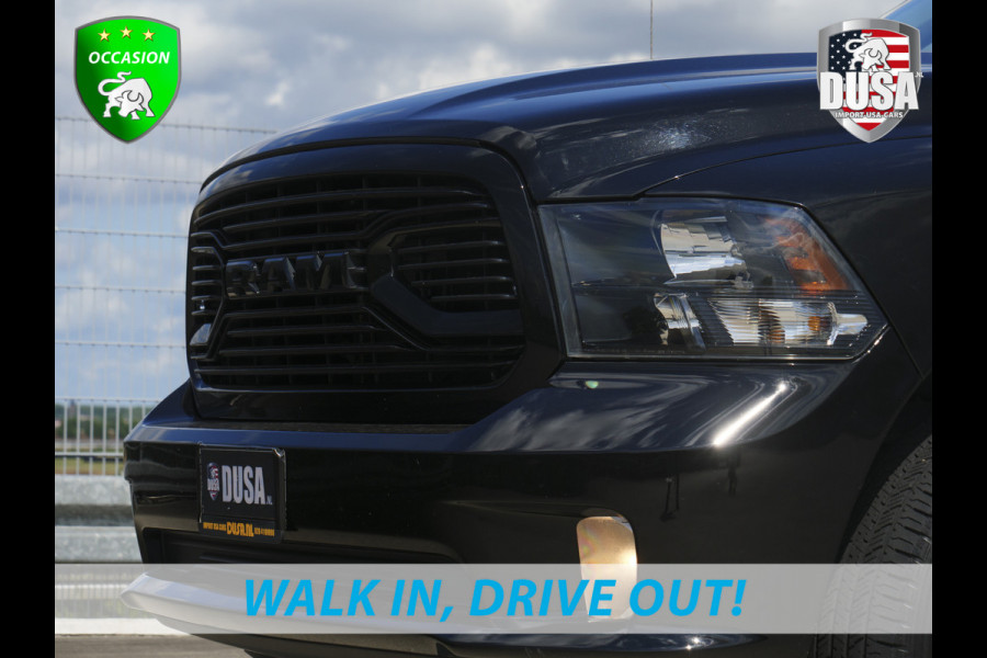 RAM 1500 Classic | SLT | 5.7L HEMI | Container | Night Edition