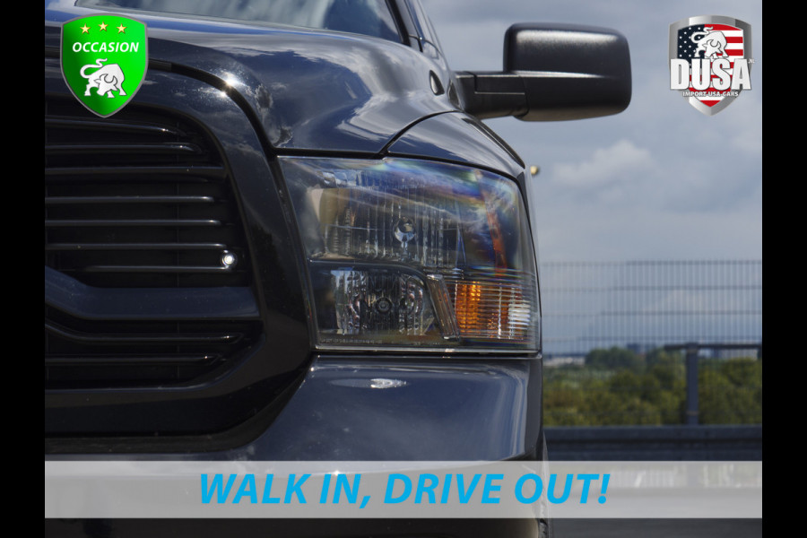 RAM 1500 Classic | SLT | 5.7L HEMI | Container | Night Edition