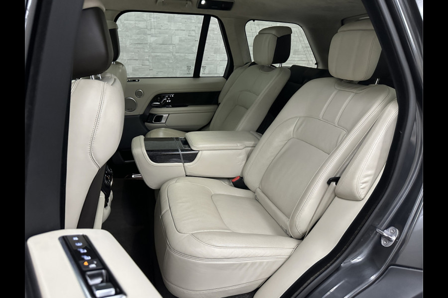 Land Rover Range Rover P400 404pk Hybrid Autobiography | Dealer Onderhouden | Nieuw Accu-Pakket | Panorama | ACC | 360 Camera | 33300,= ex btw | Massage | Stoelventilatie V+A | ISO-Glas | Meridian-Sound | Memory Achter | Alcantara Hemelbekleding | Elektrische Achter-Stoelen | Stoelverwarming V+A | 4-Zone Clima | Keyless-Entry | Luchtvering |