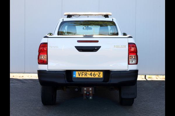 Toyota Hilux 2.4 D-4D 4x4 Xtra Cab Cool Comfort | Airco | Cruise | Trekhaak