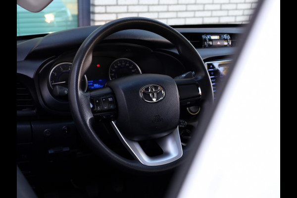 Toyota Hilux 2.4 D-4D 4x4 Xtra Cab Cool Comfort | Airco | Cruise | Trekhaak