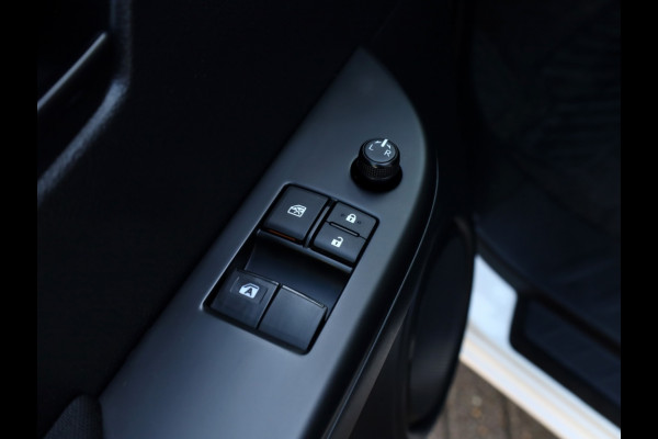 Toyota Hilux 2.4 D-4D 4x4 Xtra Cab Cool Comfort | Airco | Cruise | Trekhaak