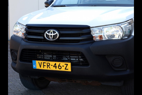 Toyota Hilux 2.4 D-4D 4x4 Xtra Cab Cool Comfort | Airco | Cruise | Trekhaak