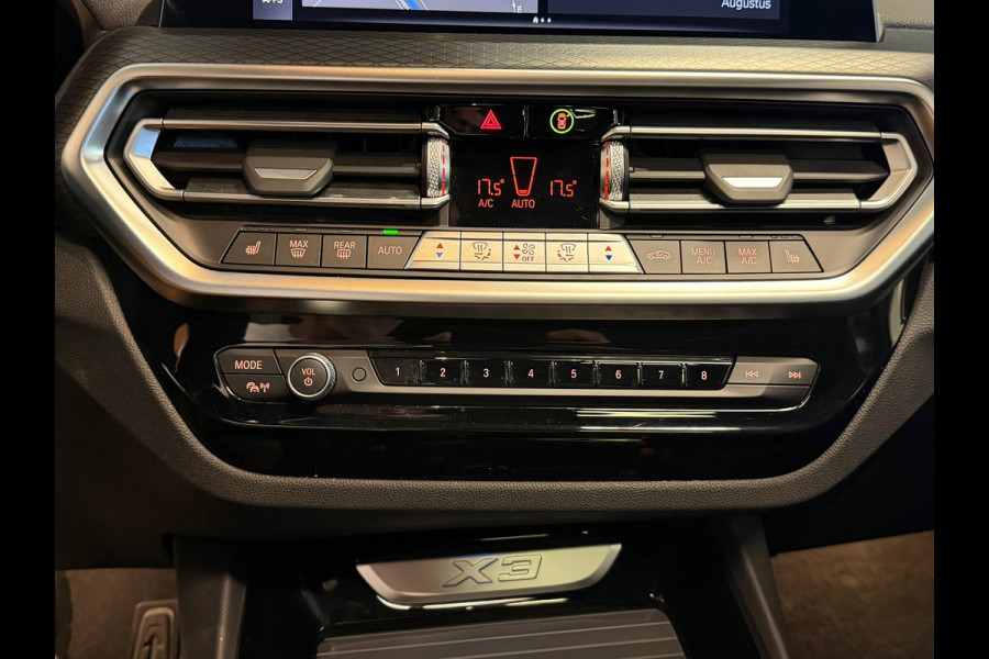 BMW X3 XDrive30e M Package Panorama Memory 360Camera
