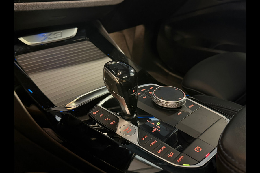BMW X3 XDrive30e M Package Panorama Memory 360Camera