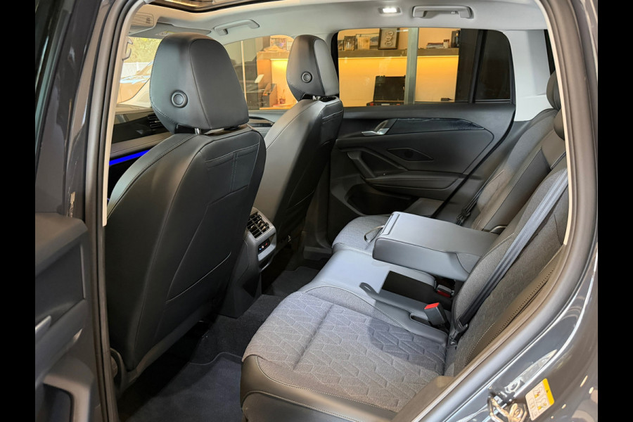 Volkswagen Tiguan 1.5 etsi Panorama Camera Led 1e eigenaar
