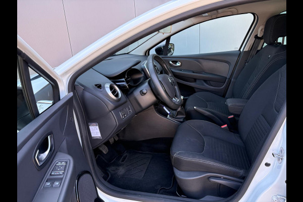 Renault Clio 0.9 TCe Limited Navigatie/Bluetooth/Parkeerhulp/Cruise-control