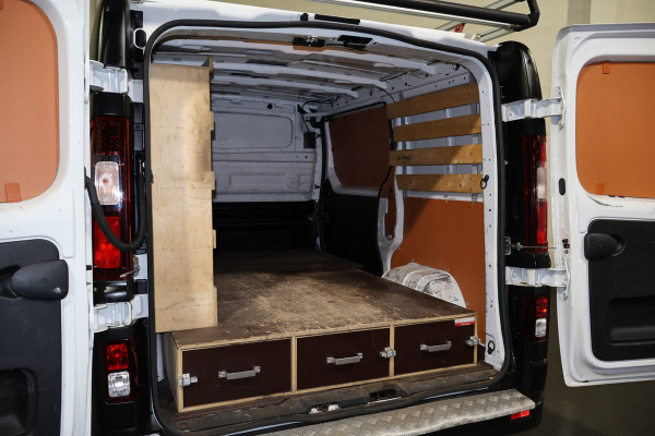 Renault Trafic 2.0 dCi 145pk Automaat L1 H1