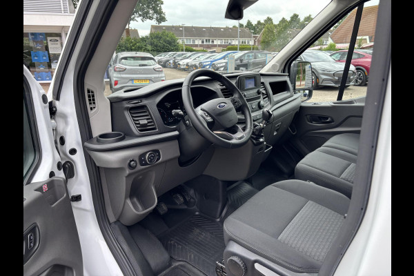 Ford Transit 350 2.0 TDCI L2H2 Trend | SCI 130pk | 3 zits | Voorruit verwarming | Cruise control | Parkeersensoren