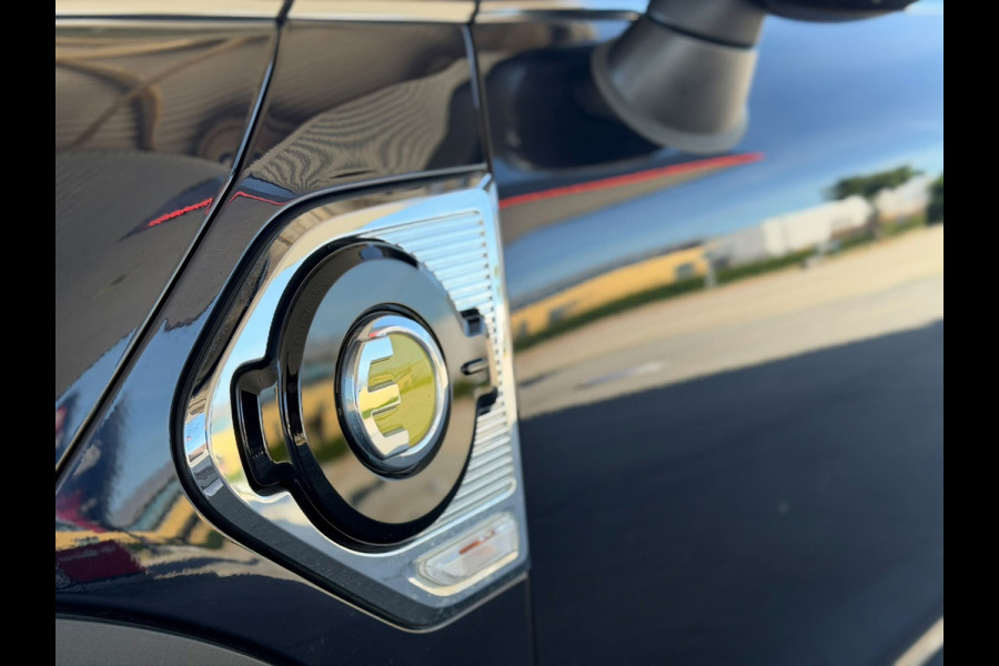 MINI Countryman 1.5 Cooper S E ALL4 Chili (Dealer OndH, Panorama, Head-up, Camera, Addapt Cruise, Stoelv, Navi, Etc)