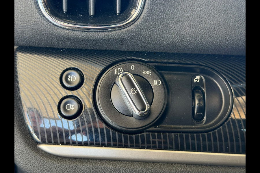 MINI Countryman 1.5 Cooper S E ALL4 Chili (Dealer OndH, Panorama, Head-up, Camera, Addapt Cruise, Stoelv, Navi, Etc)