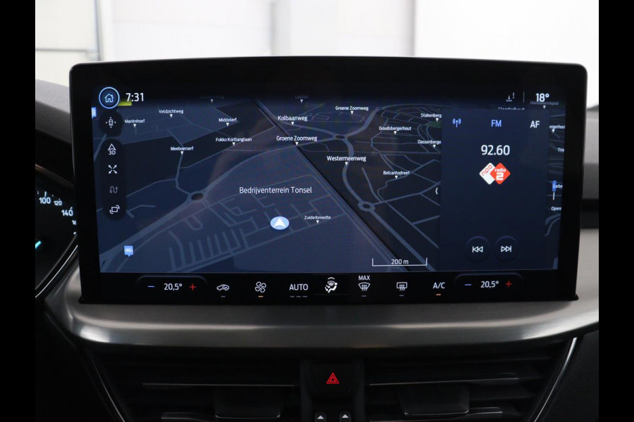 Ford Focus Wagon 1.0 EcoBoost Hybrid Titanium | Cruise control | Lane assist | Navigatie | Carplay | Park assist | Climate control