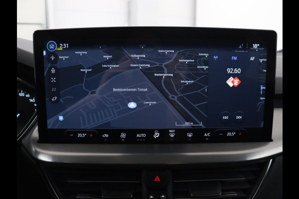 Ford Focus Wagon 1.0 EcoBoost Hybrid Titanium | Cruise control | Lane assist | Navigatie | Carplay | Park assist | Climate control