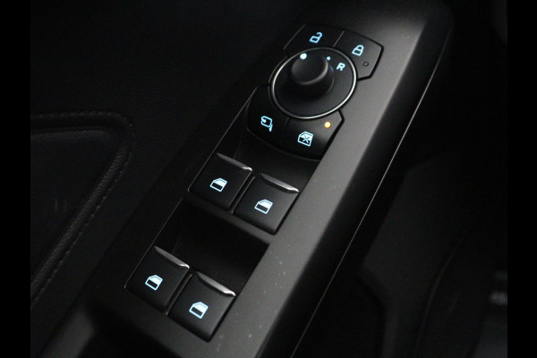 Ford Focus Wagon 1.0 EcoBoost Hybrid Titanium | Cruise control | Lane assist | Navigatie | Carplay | Park assist | Climate control