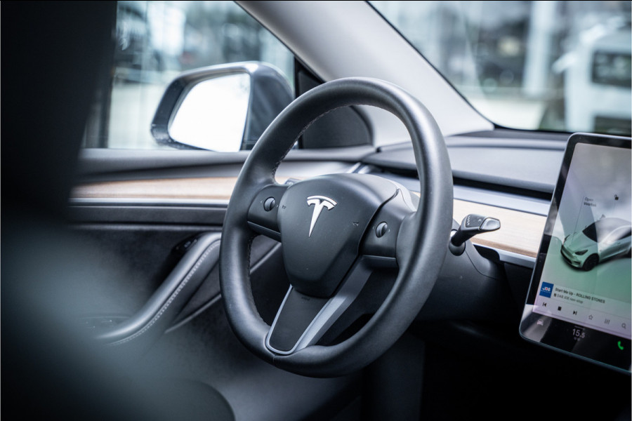 Tesla Model Y Long Range AWD 75 kWh
