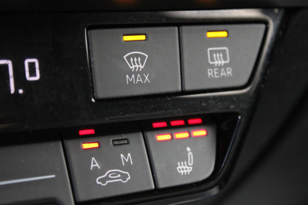 Audi A3 Sportback 40 TFSIe I VITRUAL I ADAPTIVE I SFEERVERL. I LED I NAVI I PARK. PILO I AUTOMAAT I