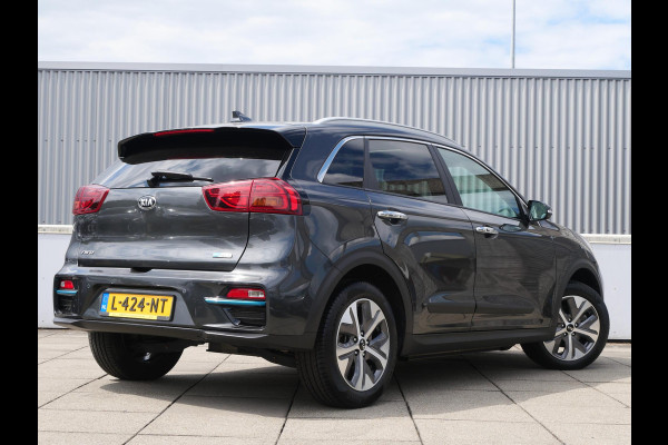 Kia e-Niro DynamicPlusLine 64 kWh | Cruise | Keyless | Navi | Schuif-kanteldak | Stoel-stuurverwarming |