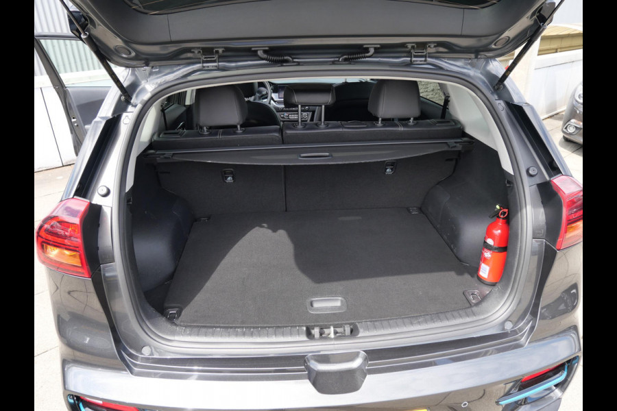 Kia e-Niro DynamicPlusLine 64 kWh | Cruise | Keyless | Navi | Schuif-kanteldak | Stoel-stuurverwarming |