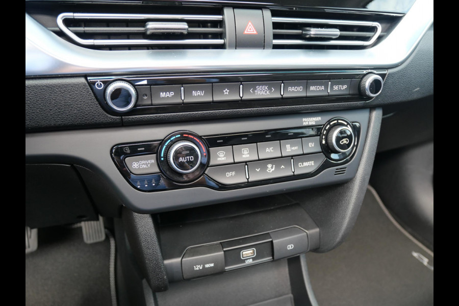 Kia e-Niro DynamicPlusLine 64 kWh | Cruise | Keyless | Navi | Schuif-kanteldak | Stoel-stuurverwarming |