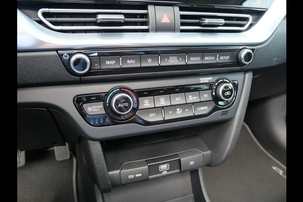 Kia e-Niro DynamicPlusLine 64 kWh | Cruise | Keyless | Navi | Schuif-kanteldak | Stoel-stuurverwarming |