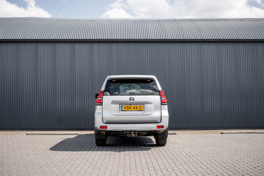 Toyota Land Cruiser 2.8 D-4D | 177 PK | Automaat | 4X4 | 1e Eigenaar | Trekhaak 3.5T | Camera | Cruise | Airco