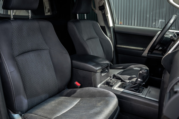 Toyota Land Cruiser 2.8 D-4D | 177 PK | Automaat | 4X4 | 1e Eigenaar | Trekhaak 3.5T | Camera | Cruise | Airco