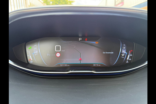 Peugeot 3008 1.2 PureTech Allure| AUT | Pano | LED | Carplay