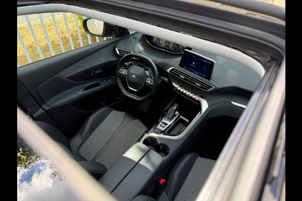Peugeot 3008 1.2 PureTech Allure| AUT | Pano | LED | Carplay