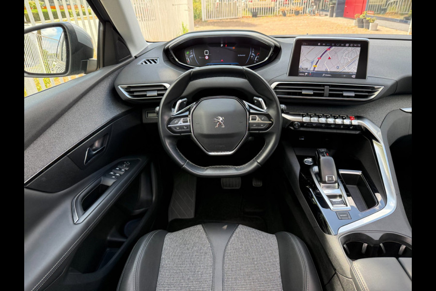 Peugeot 3008 1.2 PureTech Allure| AUT | Pano | LED | Carplay