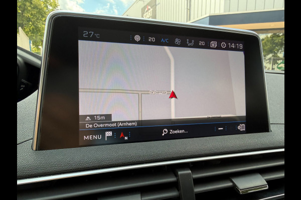 Peugeot 3008 1.2 PureTech Allure| AUT | Pano | LED | Carplay