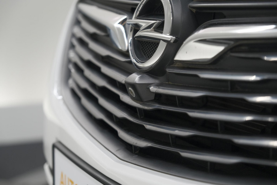Opel Grandland 1.6 Turbo Plug-In Hybrid 4x4 Ultimate | Leder-pakket | Elektrische Kofferklep | 360 Camera | Adapieve Cruise Control