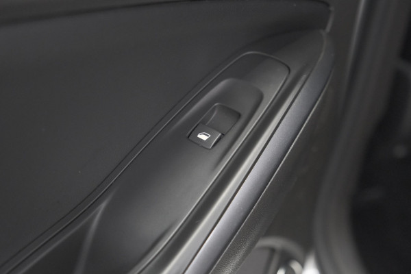 Opel Grandland 1.6 Turbo Plug-In Hybrid 4x4 Ultimate | Leder-pakket | Elektrische Kofferklep | 360 Camera | Adapieve Cruise Control