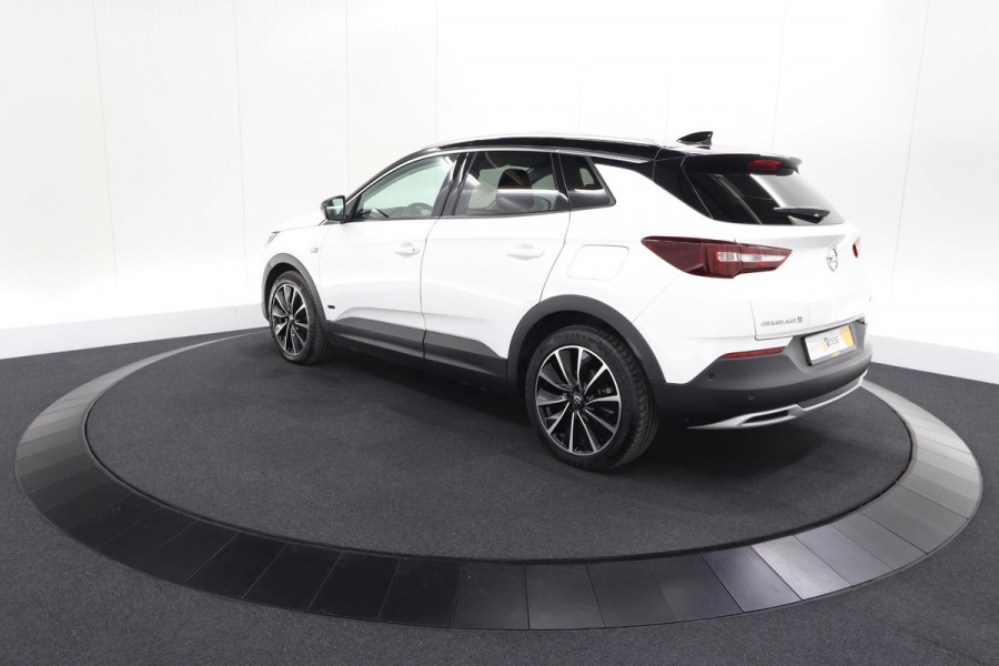 Opel Grandland 1.6 Turbo Plug-In Hybrid 4x4 Ultimate | Leder-pakket | Elektrische Kofferklep | 360 Camera | Adapieve Cruise Control