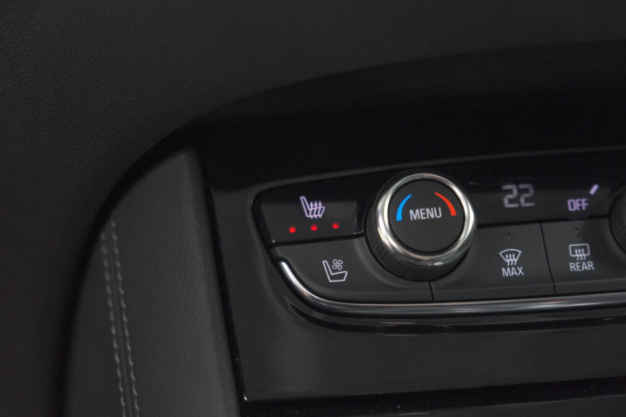Opel Grandland 1.6 Turbo Plug-In Hybrid 4x4 Ultimate | Leder-pakket | Elektrische Kofferklep | 360 Camera | Adapieve Cruise Control