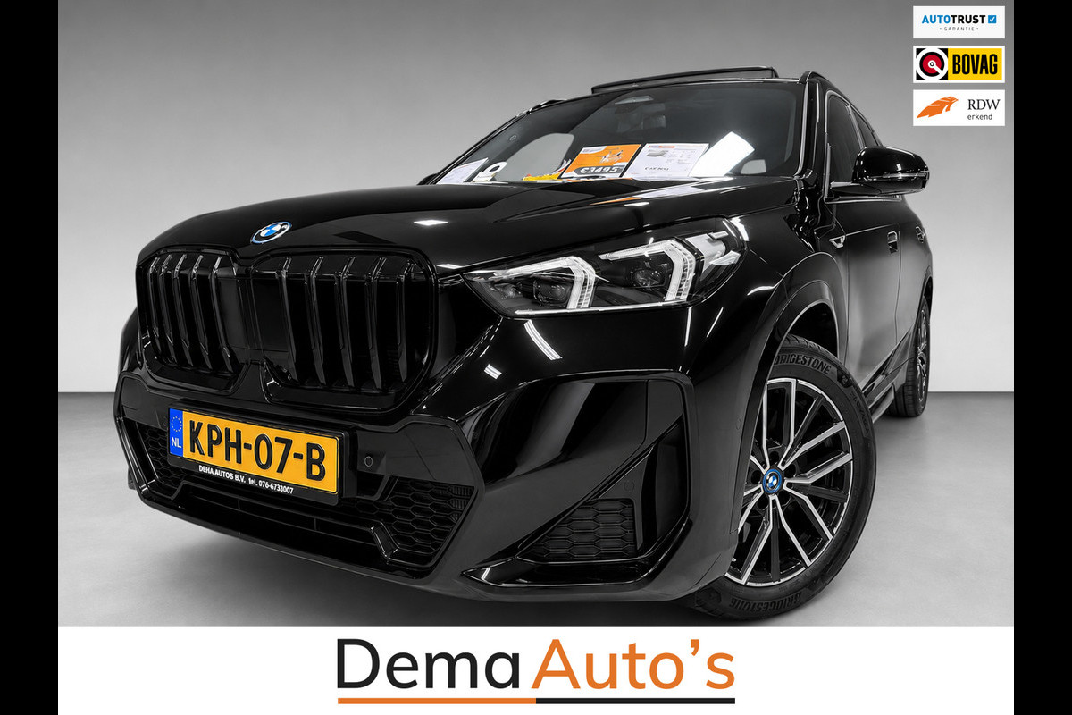 BMW X1 XDrive30e M-SPORT 327PK PANO/LEDER/H-KARDON/MASSAGE/M-STOELEN/DAB/CARPLAY//