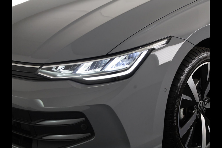 Volkswagen Golf variant Life Edition 1.5 TSI 116 pk Hand. | 18" LM | Stoel & stuurverwarming | Climatronic |