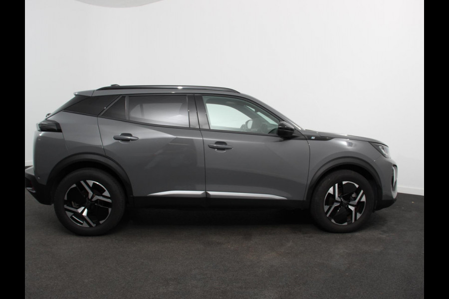 Peugeot e-2008 EV Allure 50 kWh Navigatie Apple Carplay/Android Auto Climate Control Led Parkeer sensoren Cruise Control Stoelverwarming Camera 360