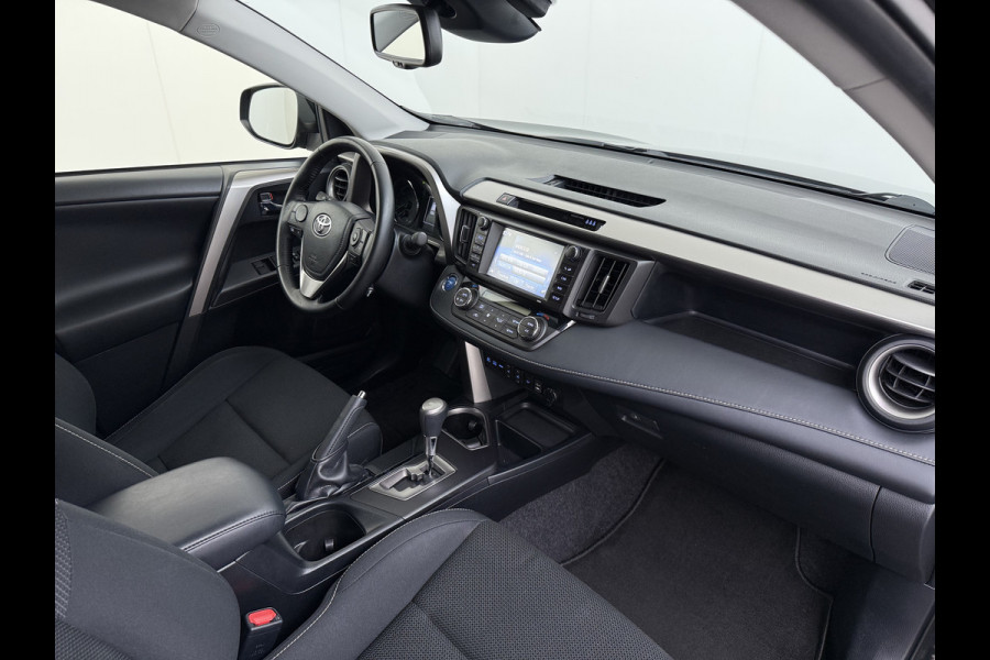 Toyota RAV4 2.5 Hybrid Automaat 197PK Adap.Cruise Stoelverwarming Navi Camera Cruise Control Ecc Bluetooth Pdc Dynamic Keyless Regen-Lichtsensor Lane Assist Lmv Privacy Glas Led