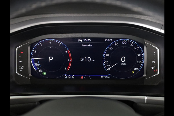Volkswagen T-Roc 1.5 TSI Life 75 Edition 150 pk Automaat (DSG) | Navigatie via App | Trekhaak (afneembaar) | Parkeersensoren (Park assist) | Achteruitrijcamera |