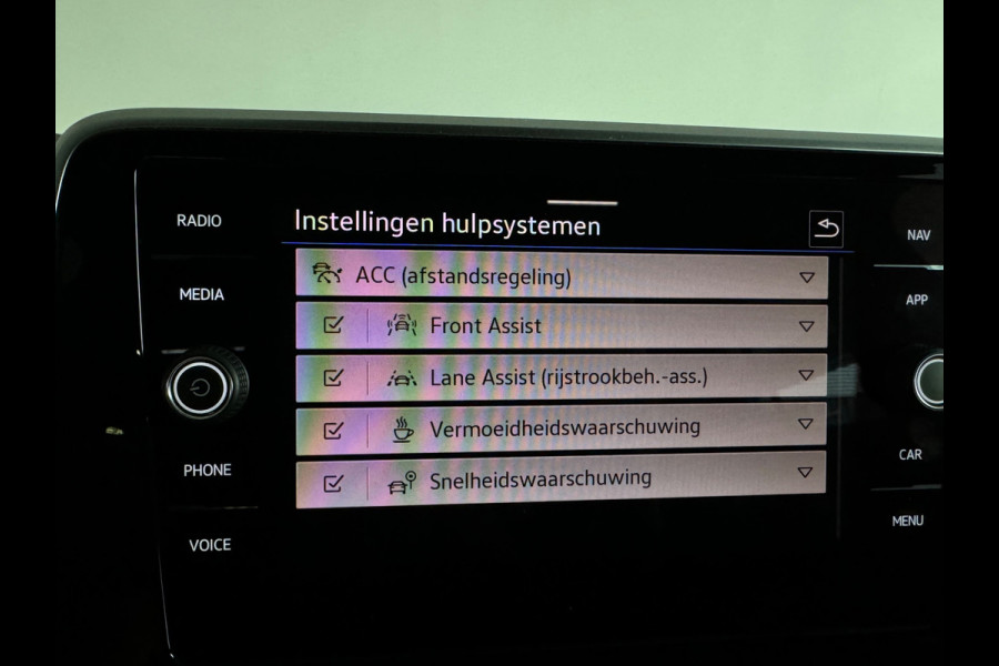 Volkswagen T-Roc 1.5 TSI Life Keyless|Front Assist|Camera|Lane Assist|ACC|Carplay