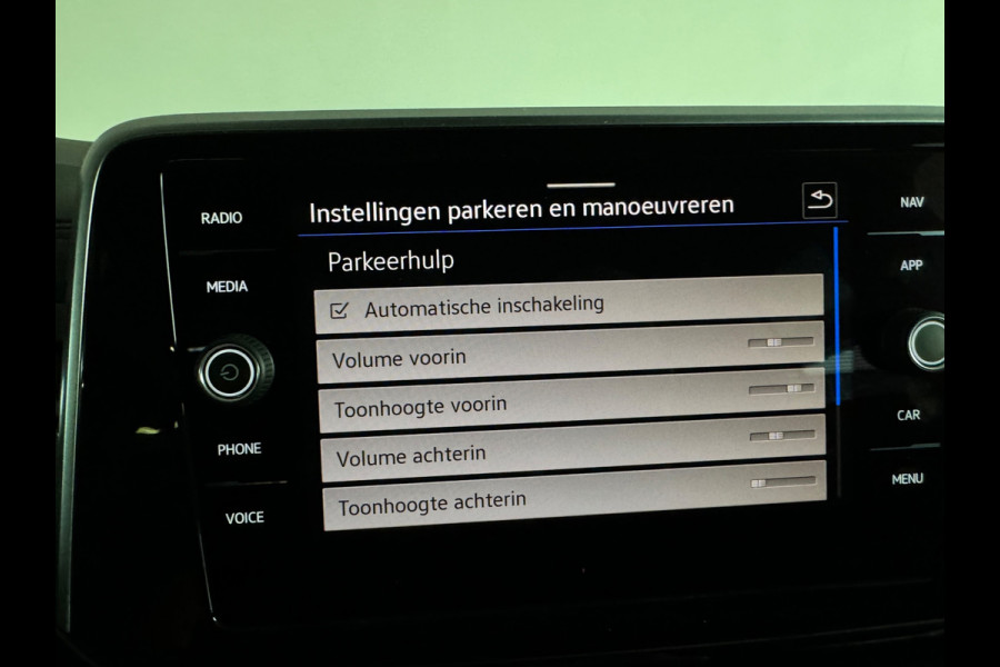 Volkswagen T-Roc 1.5 TSI Life Keyless|Front Assist|Camera|Lane Assist|ACC|Carplay