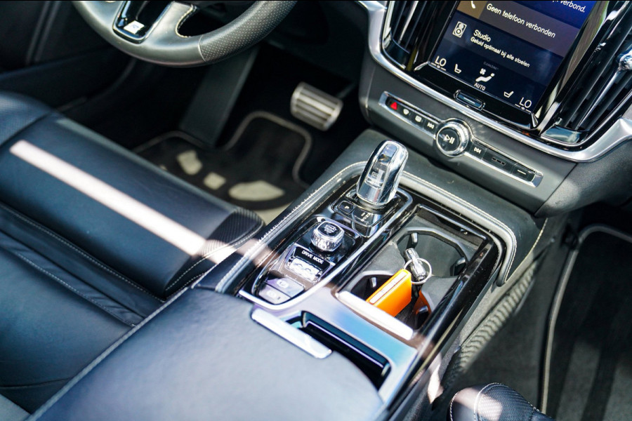 Volvo S90 2.0 T8 AWD R-design | VOSSEN Velgen | Schuifdak | LED | 360 cam | Apple carplay | Luxe Leder | Bowers&Wilkins | HuD