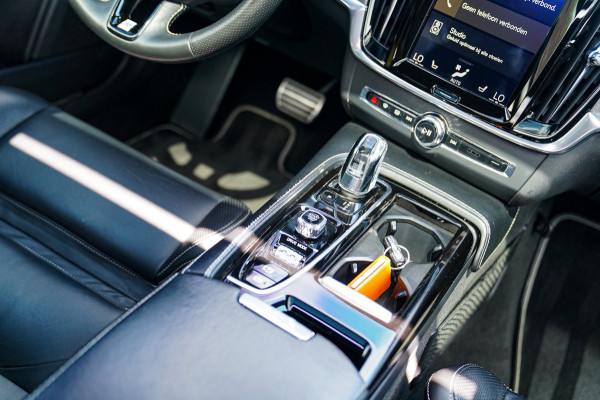 Volvo S90 2.0 T8 AWD R-design | VOSSEN Velgen | Schuifdak | LED | 360 cam | Apple carplay | Luxe Leder | Bowers&Wilkins | HuD